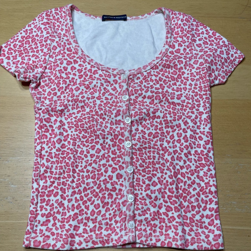 Brandy Melville pink cheetah zelly top